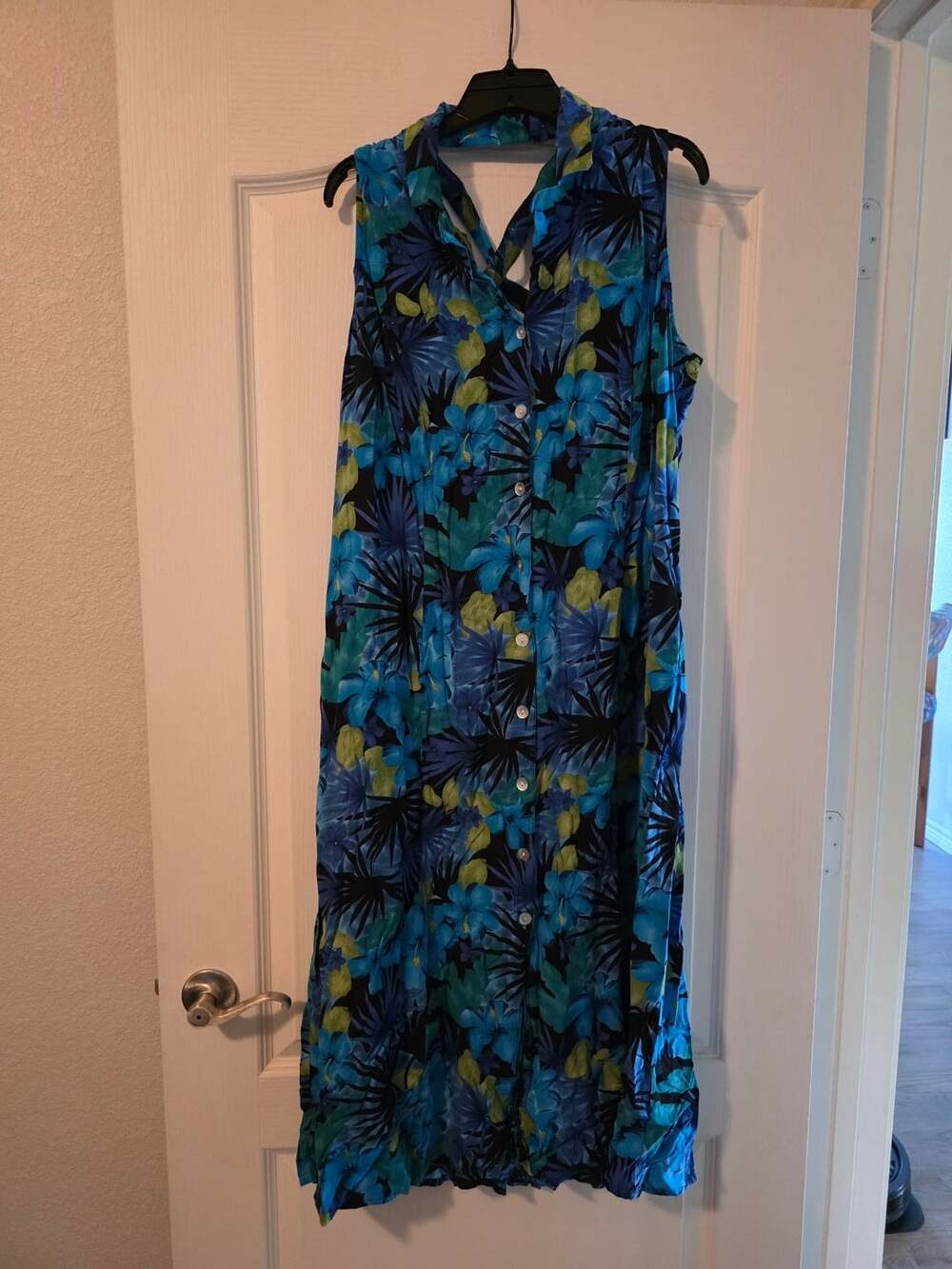 D.G.I. Woman Tropical Floral Midi Dress Size 18W Blue Green Rayon